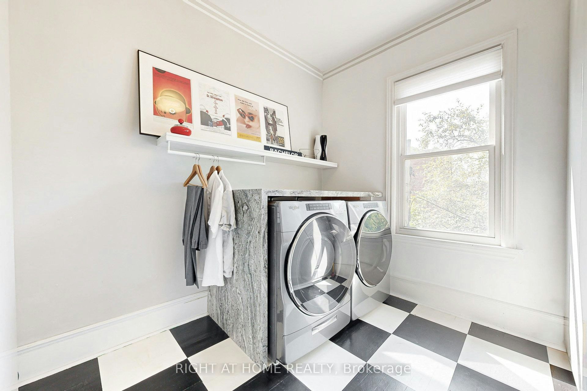 Main-440 Sackville Street, Toronto, ON, M4X 1T2 - 20