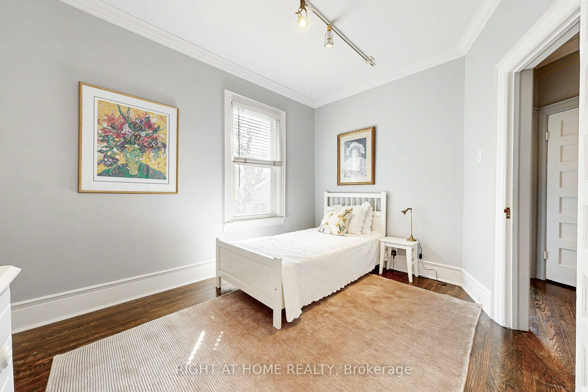 Main-440 Sackville Street, Toronto, ON, M4X 1T2 - 22