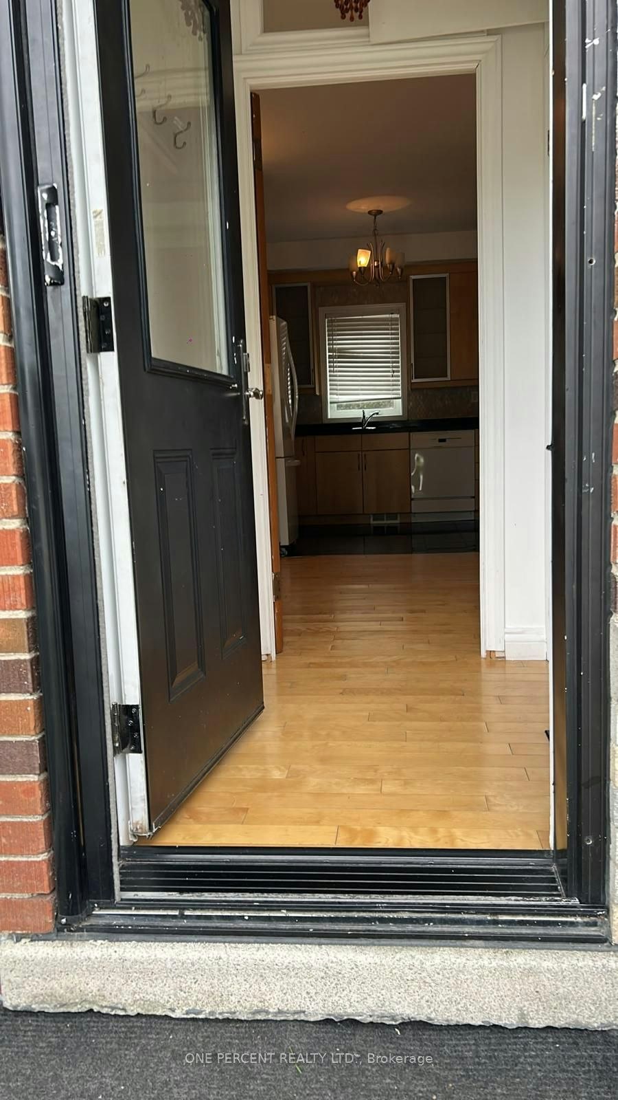 (Main)-2B Dornfell Street, Toronto, ON, M2R 2Y6 - 2