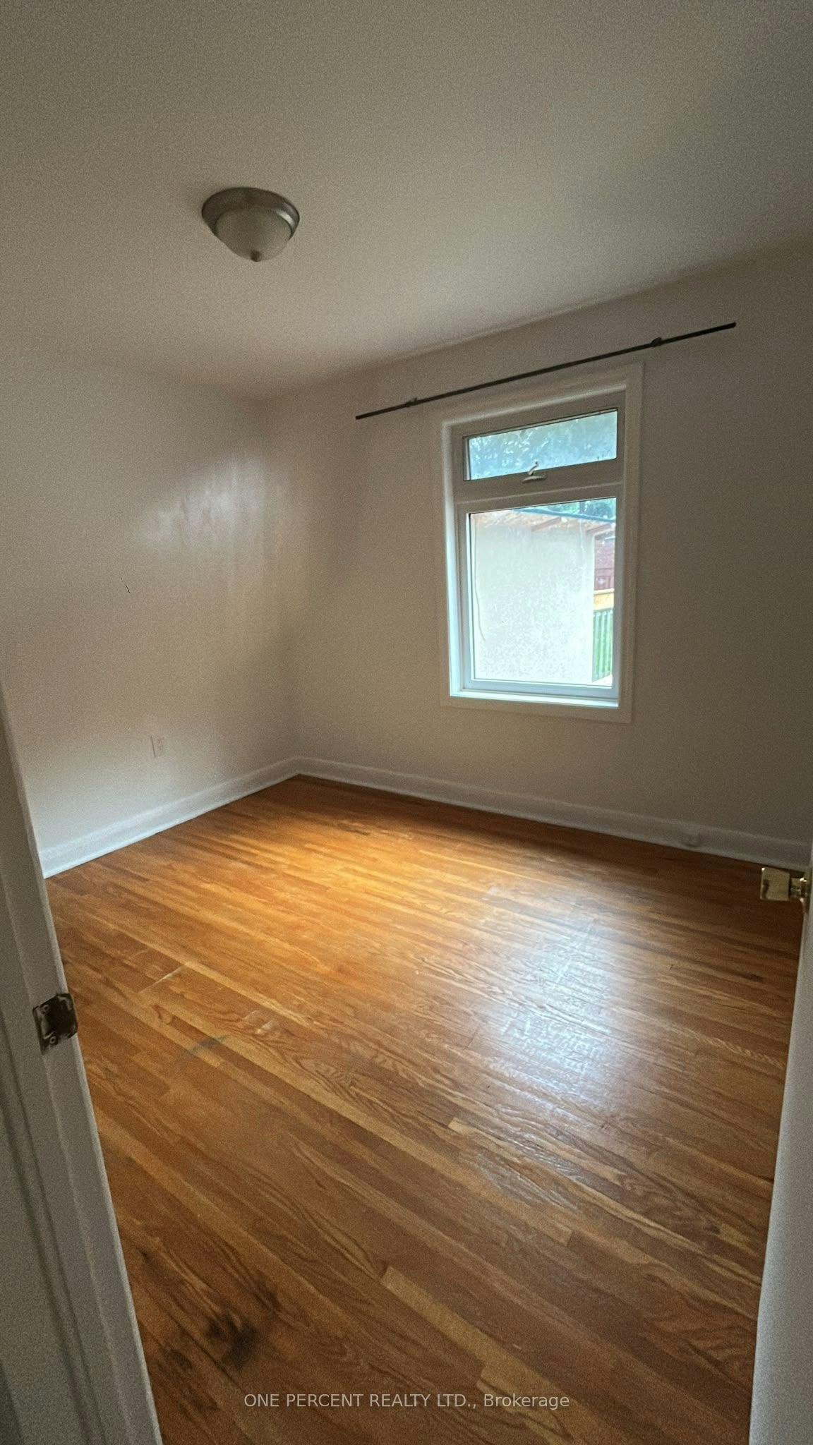 (Main)-2B Dornfell Street, Toronto, ON, M2R 2Y6 - 6