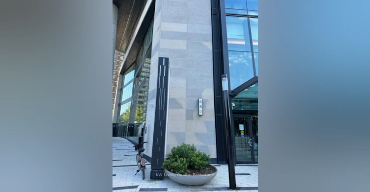 1124-585 Bloor Street E, Toronto, ON, M4W 0B3