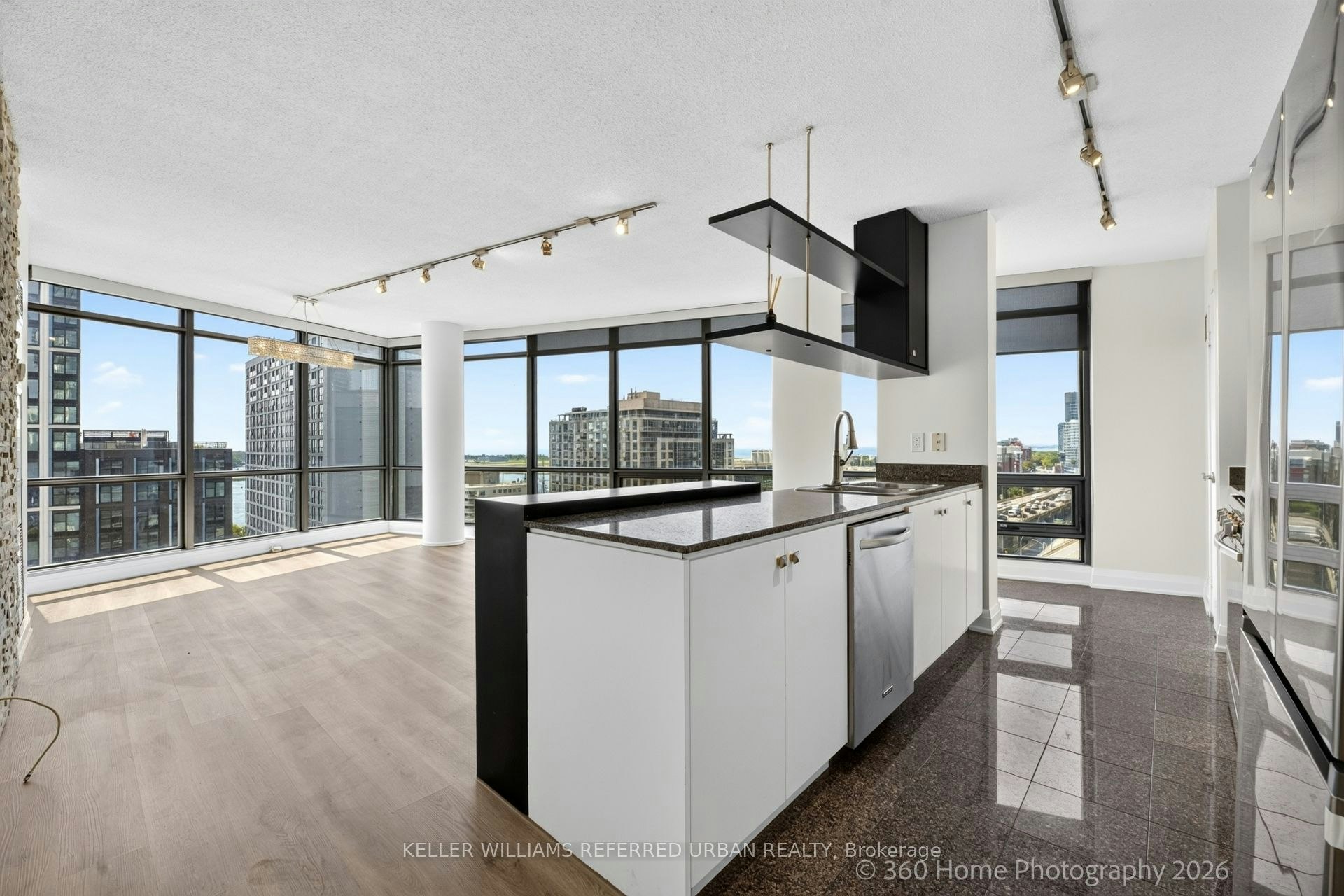 1503-5 Mariner Terrace, Toronto, ON, M5V 3V6 - 13