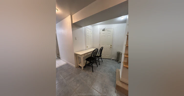 63 Hilton Avenue, Toronto, ON, M5R 3E5 - 11