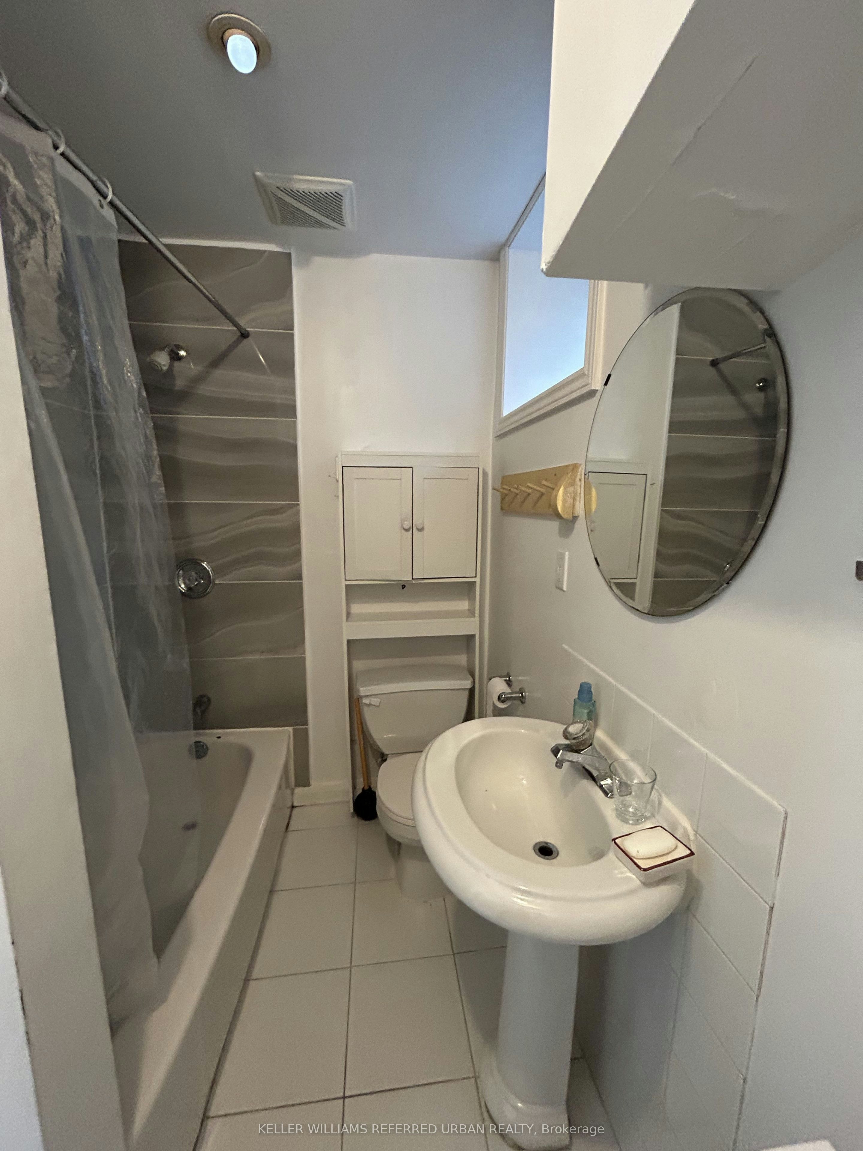 63 Hilton Avenue, Toronto, ON, M5R 3E5 - 16