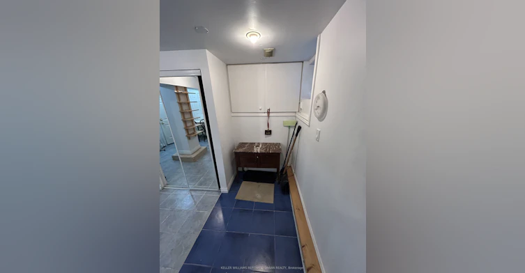 63 Hilton Avenue, Toronto, ON, M5R 3E5 - 19