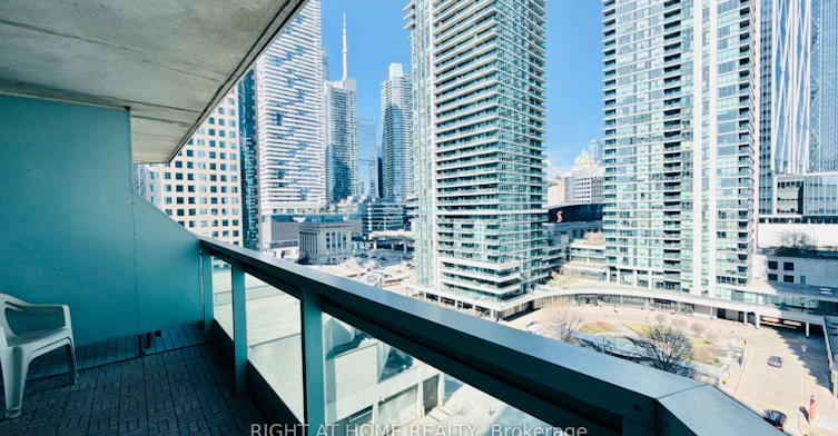 1012-10 Queens Quay W, Toronto, ON, M5J 2R9 - 16