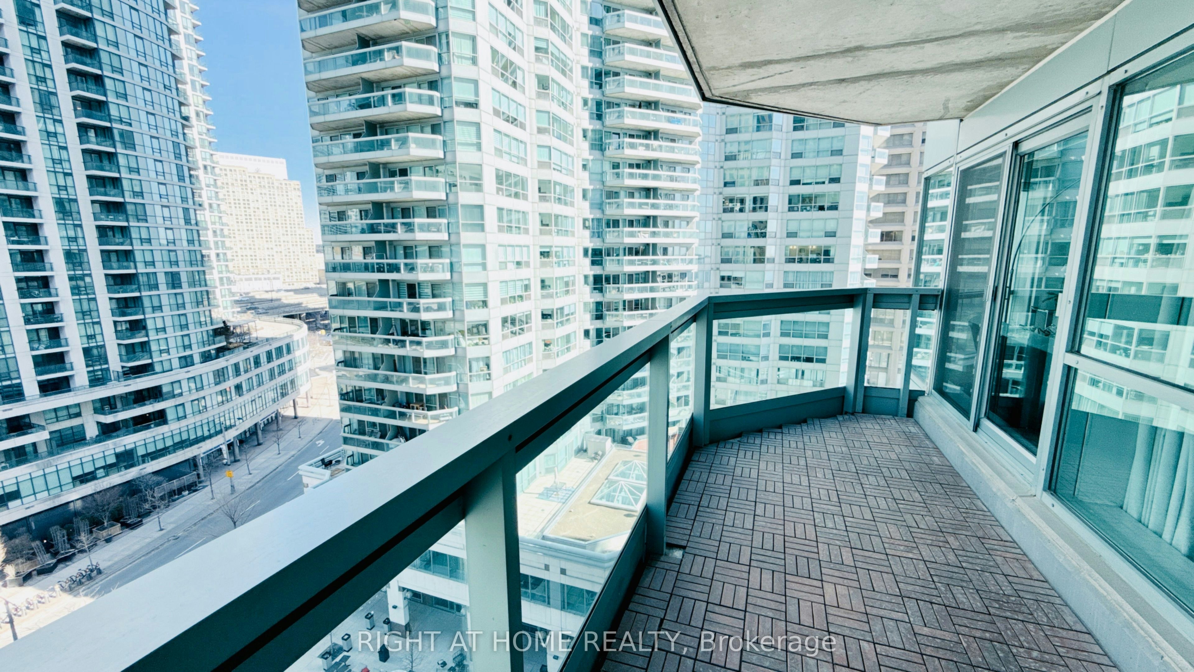 1012-10 Queens Quay W, Toronto, ON, M5J 2R9 - 15