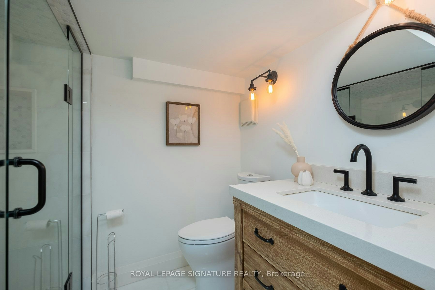 40 Bright Street, Toronto, ON, M5A 3H4 - 26
