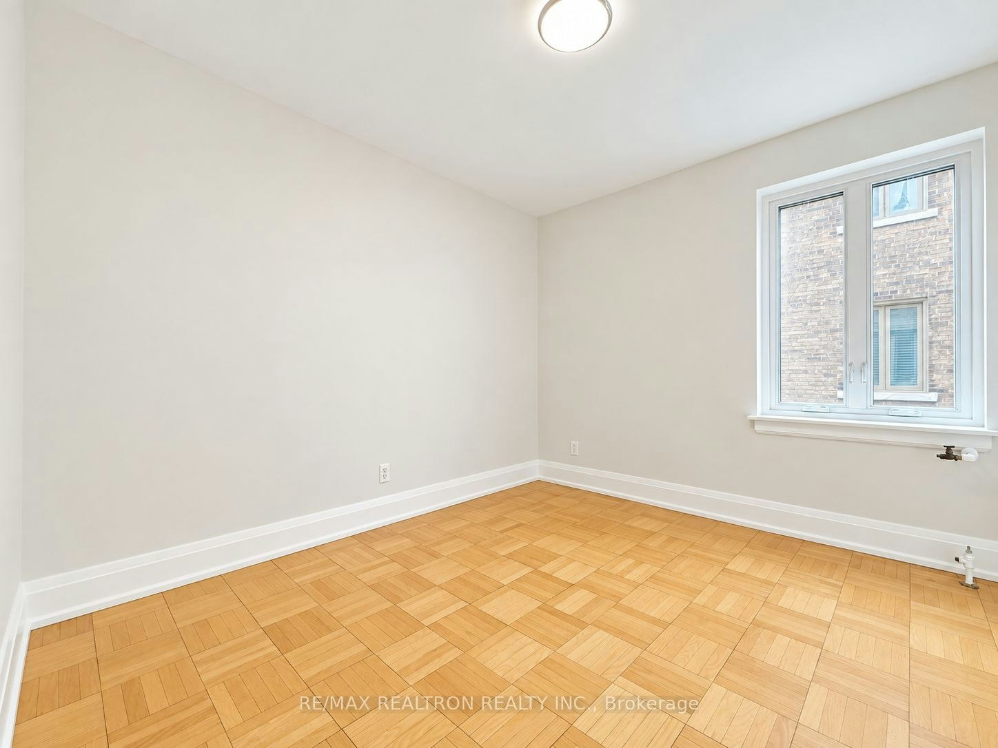 621-398 Avenue Road, Toronto, ON, M4V 2H4 - 8