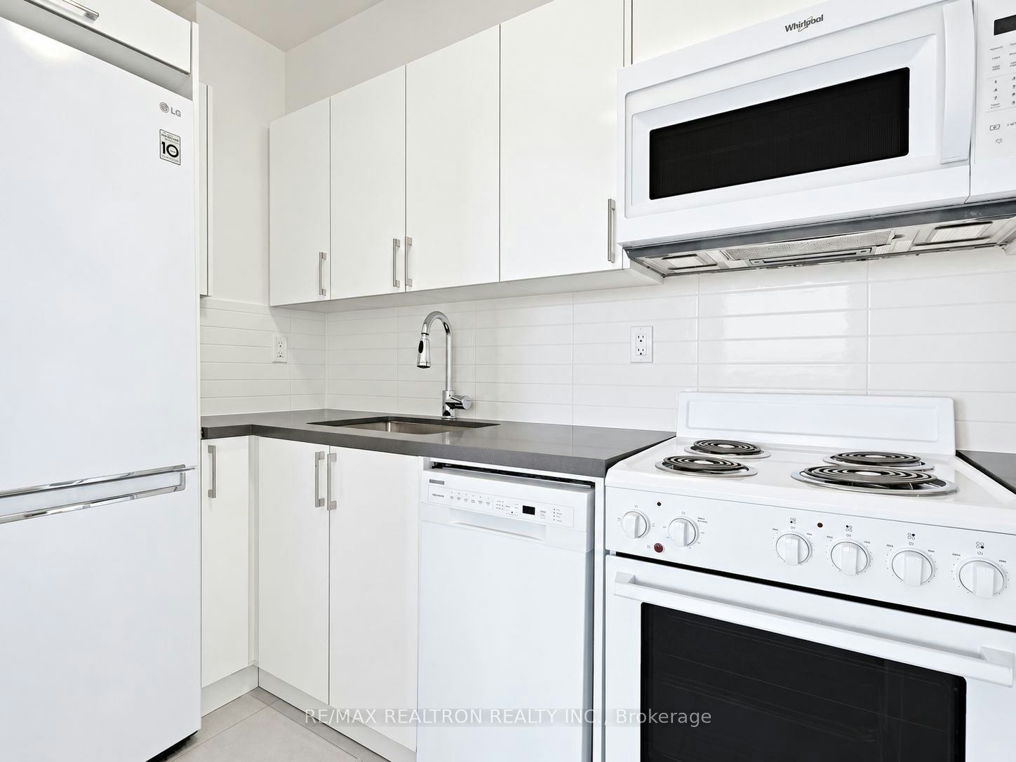 1206-666 Spadina Avenue, Toronto, ON, M5S 2H8 - 6
