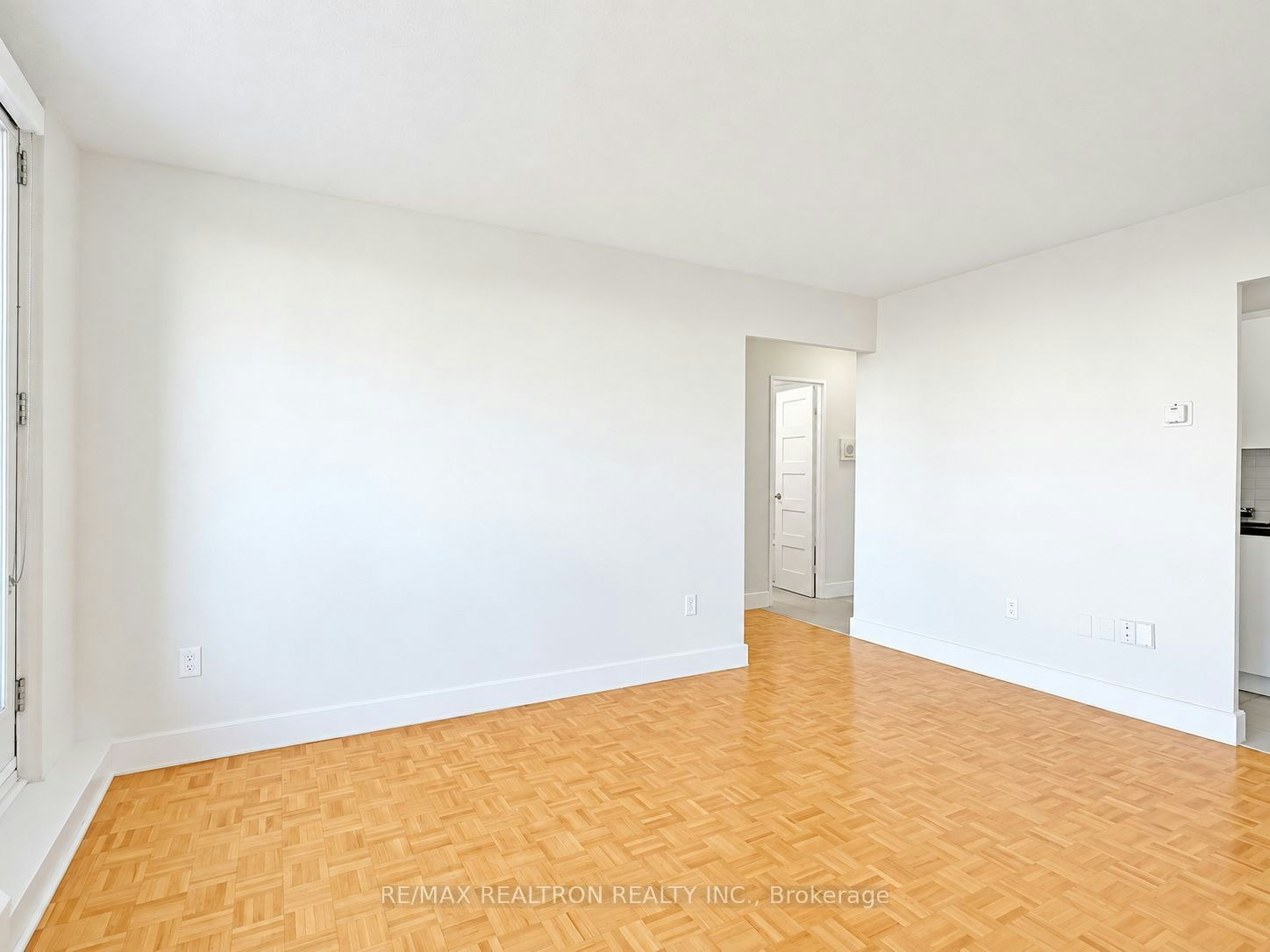 1206-666 Spadina Avenue, Toronto, ON, M5S 2H8 - 4