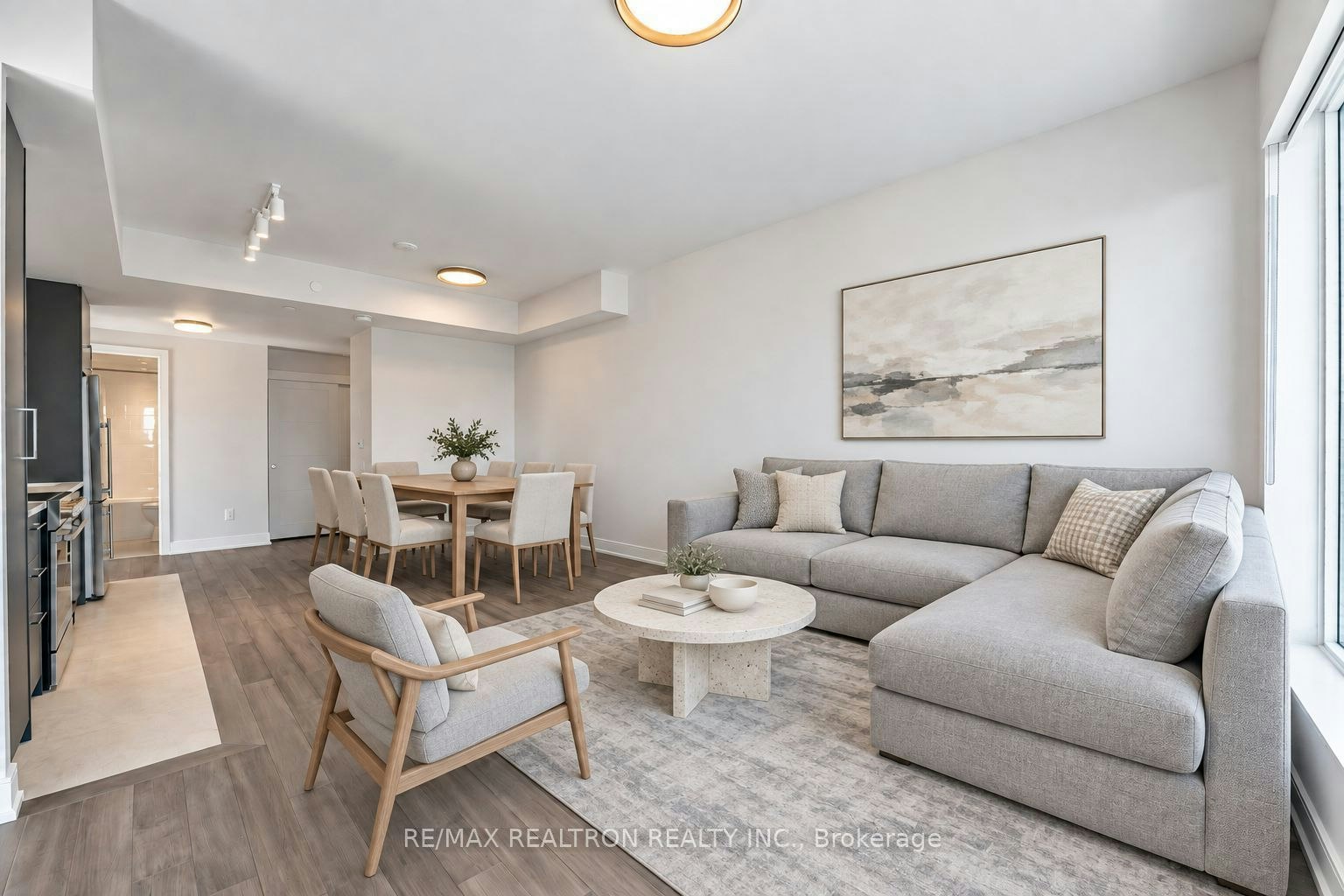 904-2525 Bathurst Street, Toronto, ON, M6B 2Y9 - 2