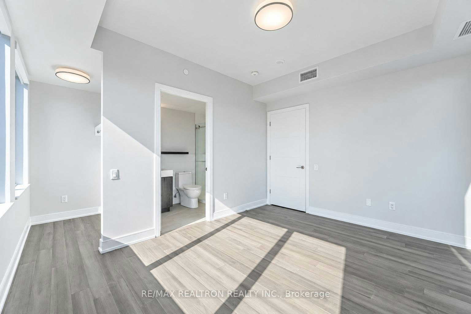 904-2525 Bathurst Street, Toronto, ON, M6B 2Y9 - 6