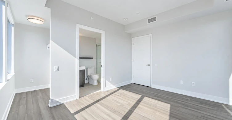 904-2525 Bathurst Street, Toronto, ON, M6B 2Y9 - 6