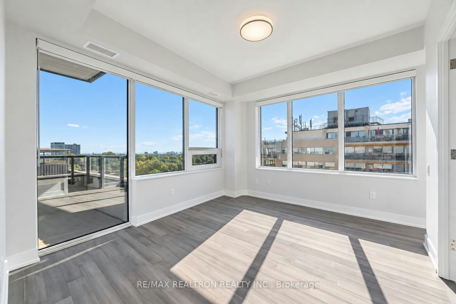 904-2525 Bathurst Street, Toronto, ON, M6B 2Y9 - 5