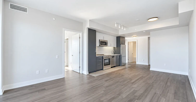 904-2525 Bathurst Street, Toronto, ON, M6B 2Y9 - 3