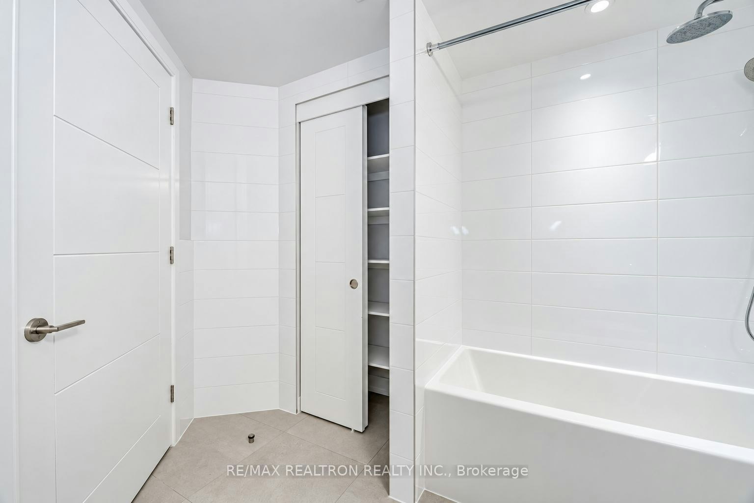 1001-2525 Bathurst Street, Toronto, ON, M6B 2Y9 - 10