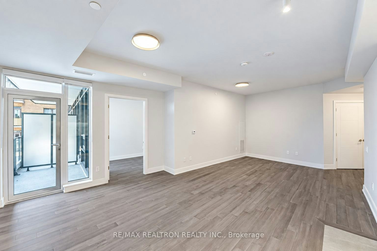 1001-2525 Bathurst Street, Toronto, ON, M6B 2Y9 - 2