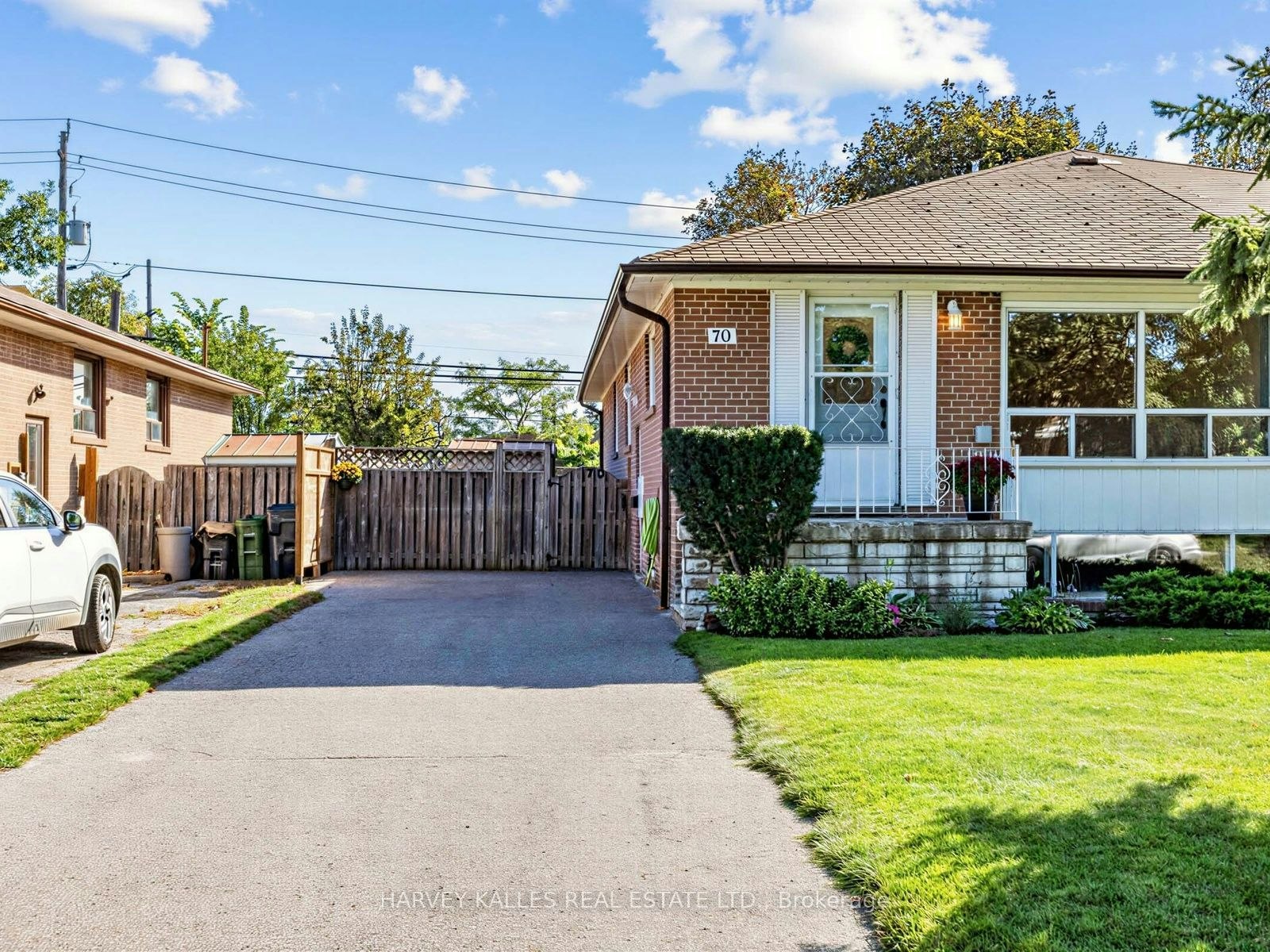 70 Pintail Crescent, Toronto, ON, M3A 2Y7