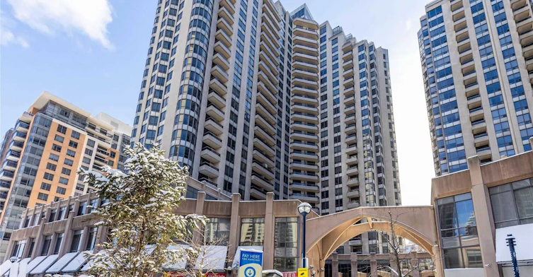 1029-15 Northtown Way, Toronto, ON, M2N 7A2