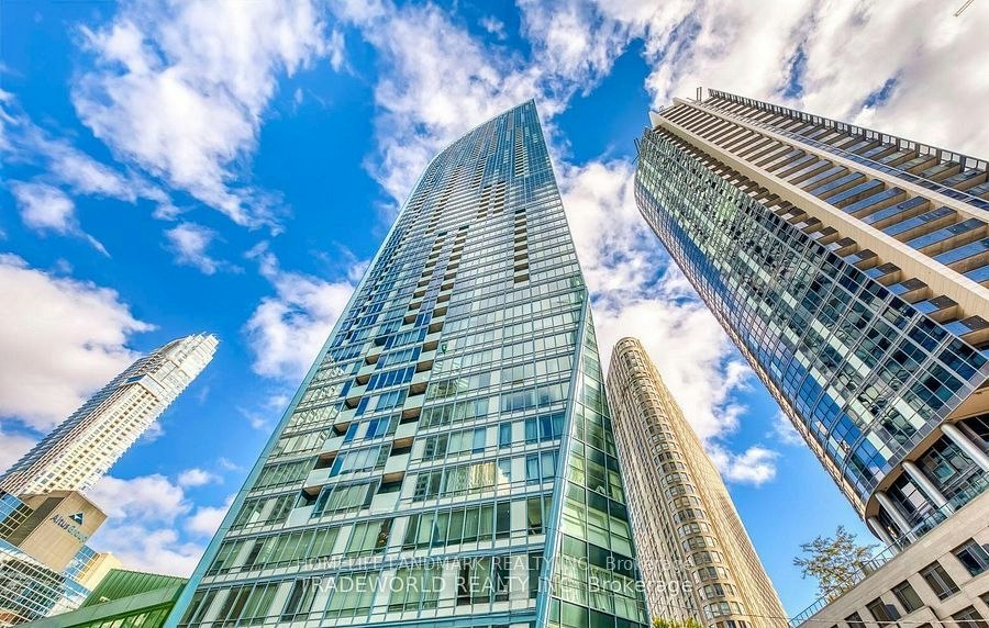 5203-8 The Esplanade Avenue, Toronto, ON, M5E 0A6 - 2