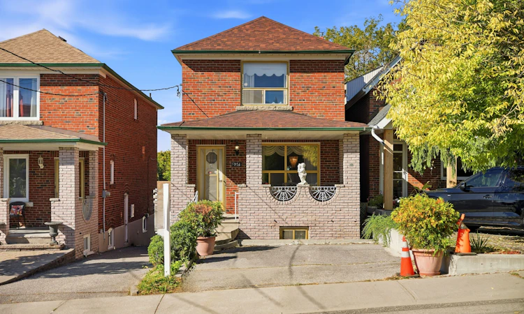 500 Northcliffe Boulevard