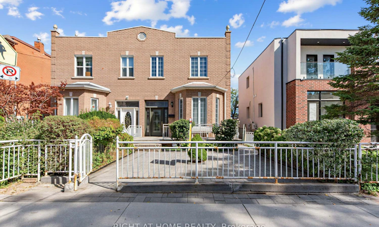 147 Dovercourt Road