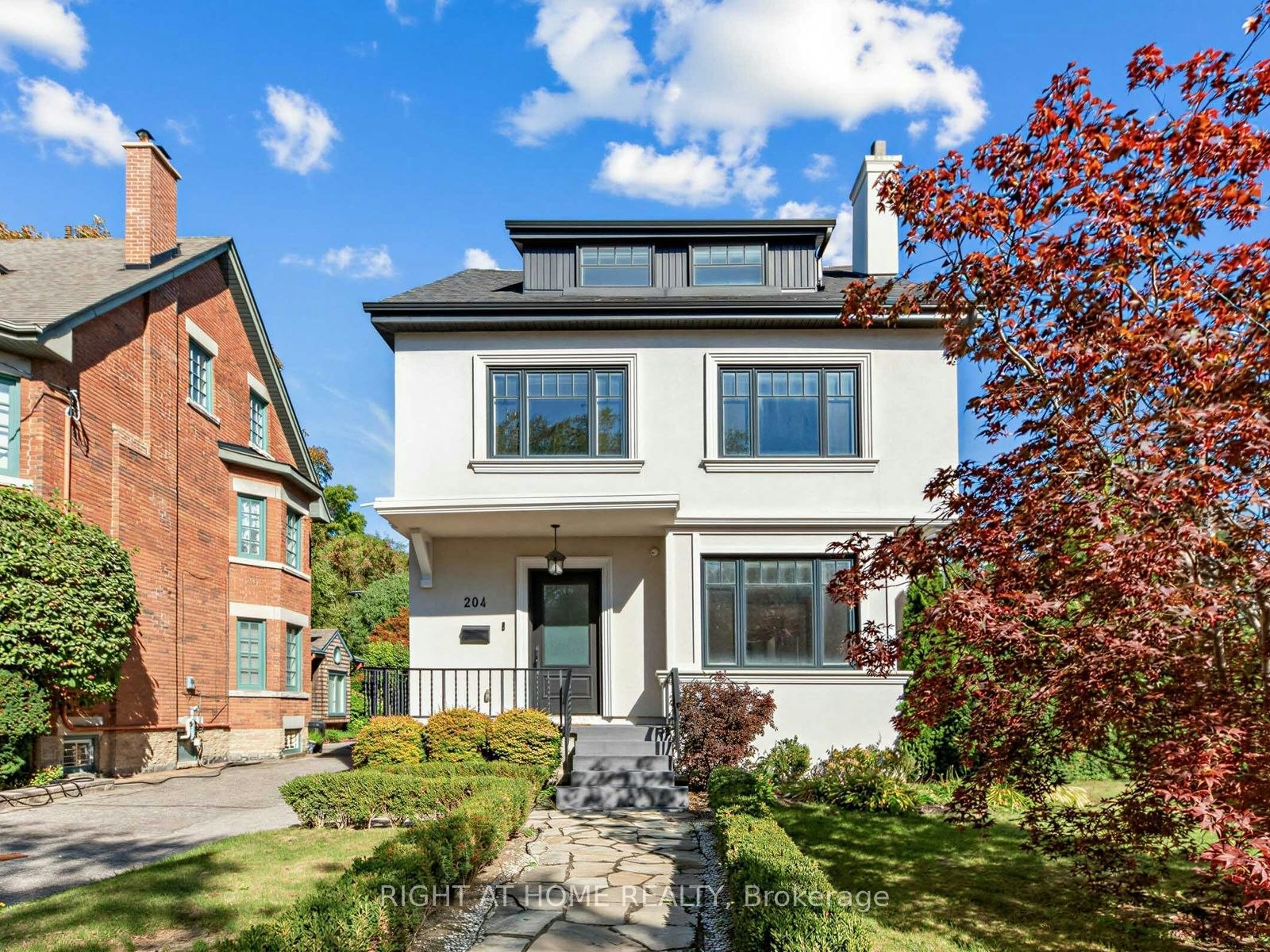 204 Glen Road, Toronto, ON, M4W 2X1