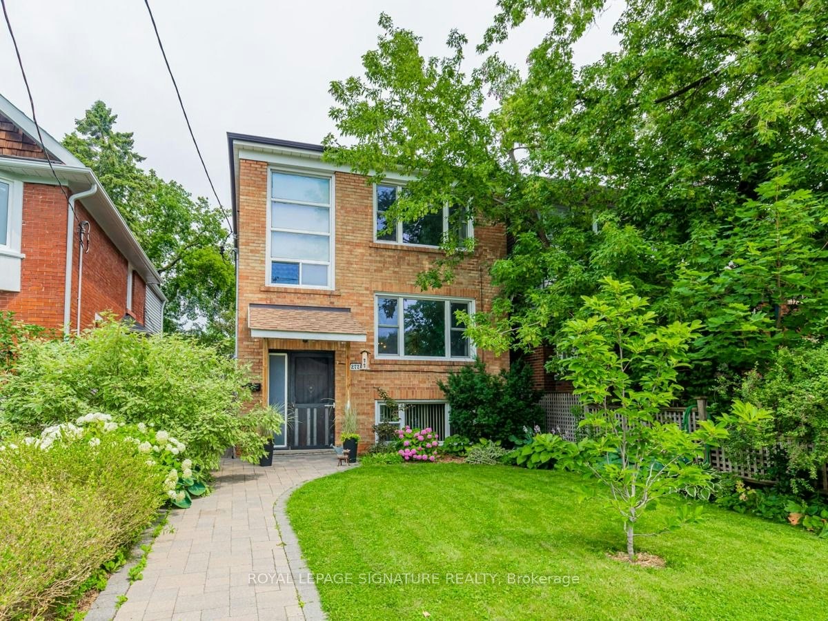 Upper-277 Wychwood Avenue, Toronto, ON, M6C 2T6