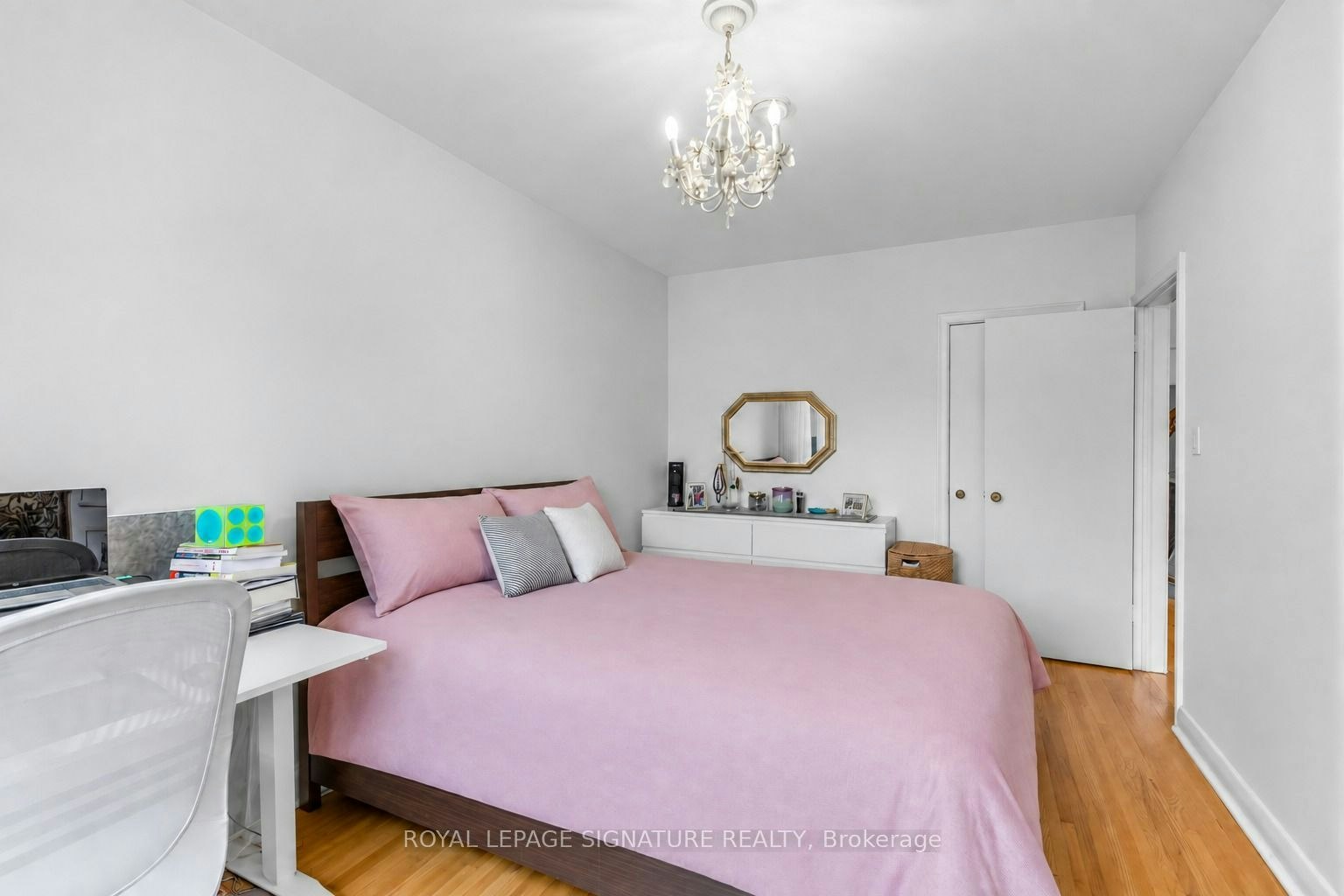 Upper-277 Wychwood Avenue, Toronto, ON, M6C 2T6 - 16