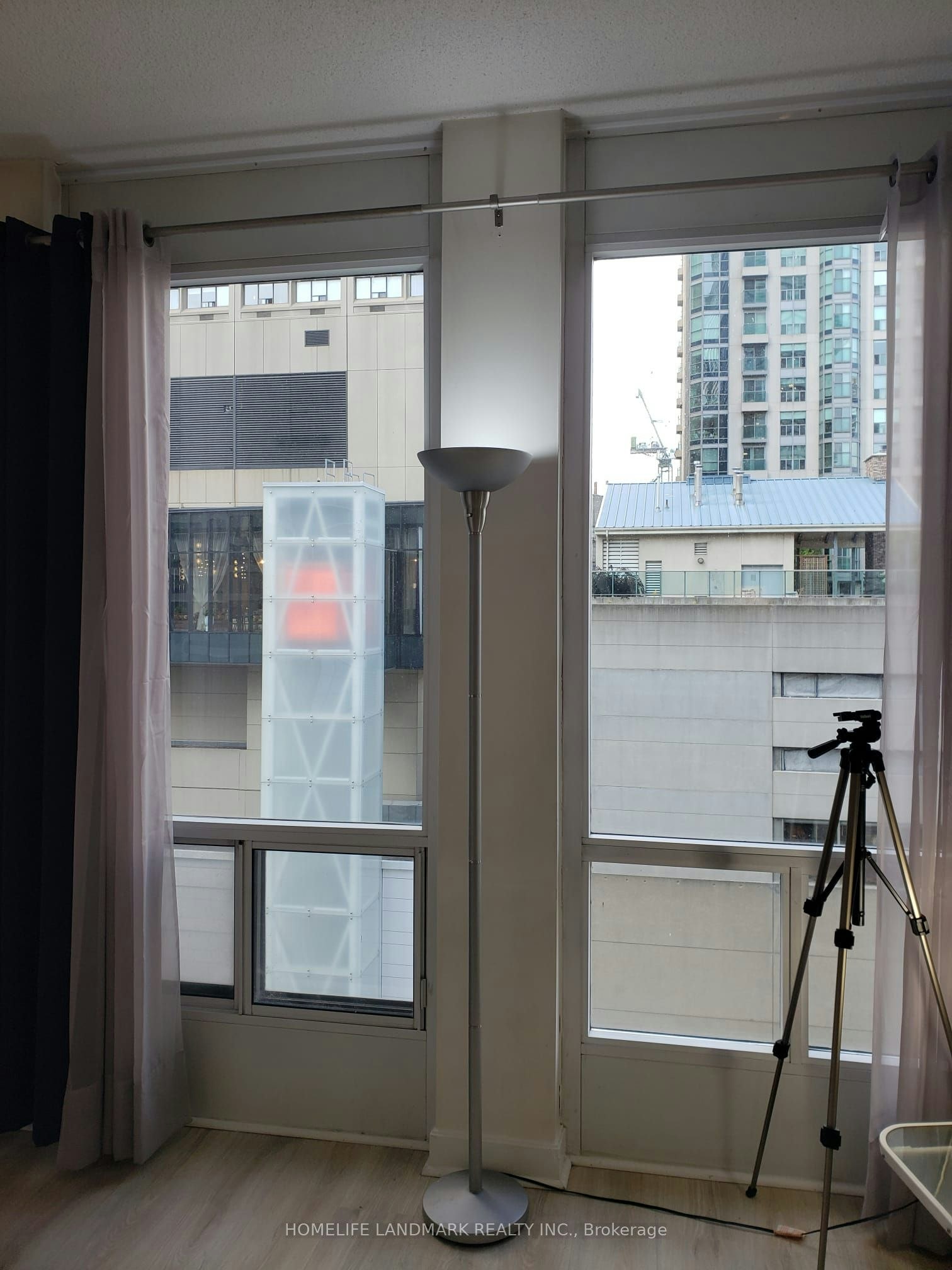 1203-85 Bloor Street E, Toronto, ON, M4W 3Y1 - 26