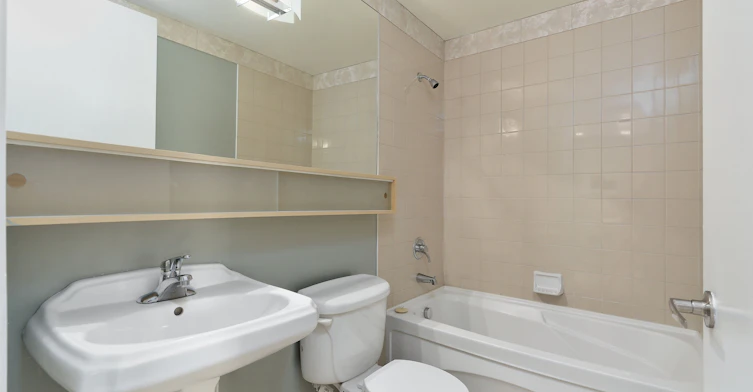 1203-85 Bloor Street E, Toronto, ON, M4W 3Y1 - 11