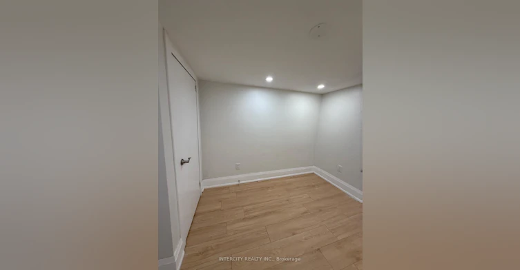 Basement-380 Clinton Street, Toronto, ON, M6G 2Z2 - 7