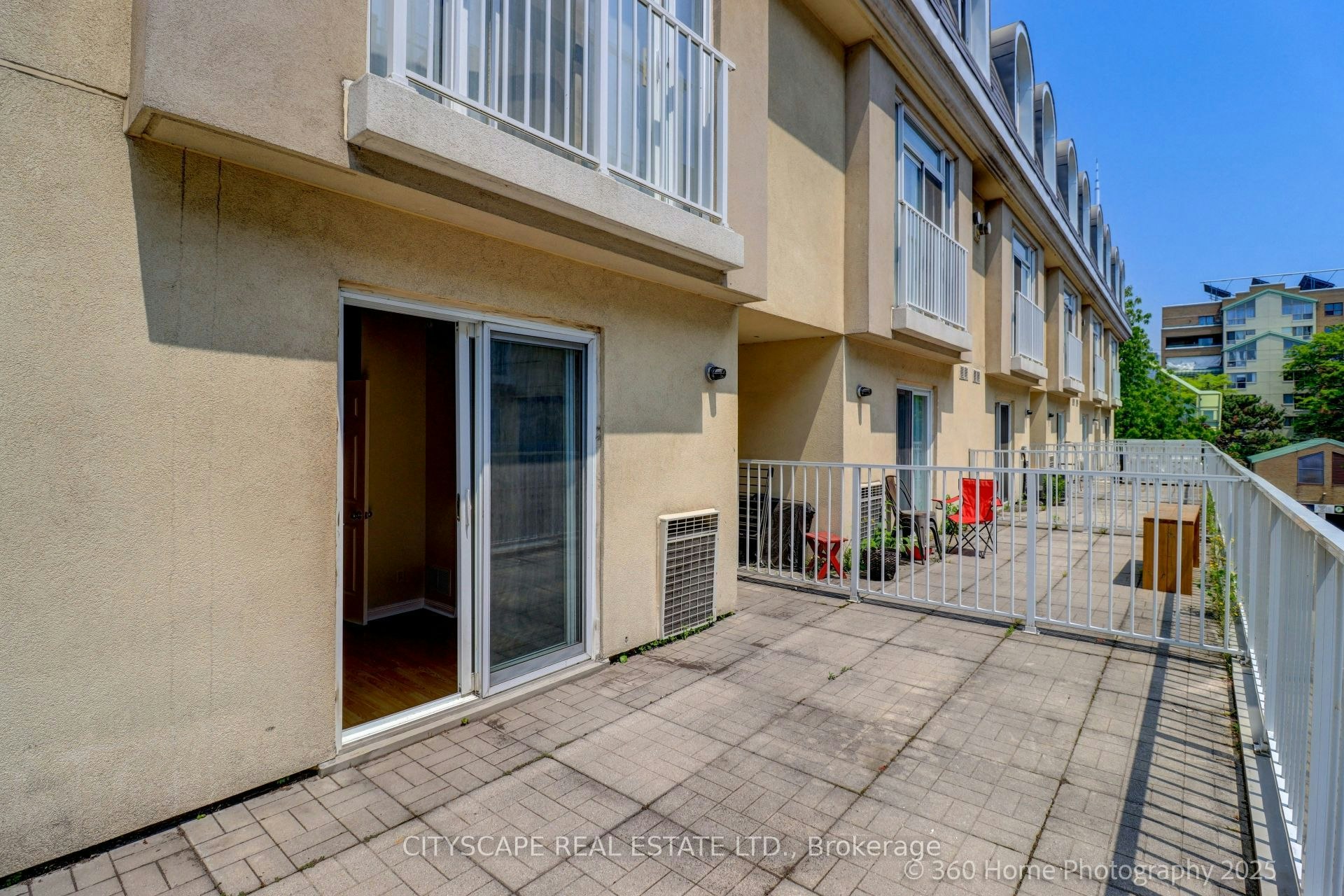 559-36 Stadium Road, Toronto, ON, M5V 3P4 - 14