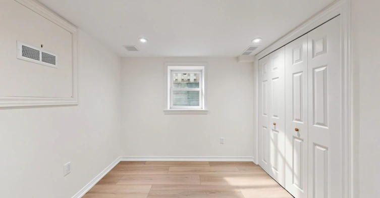 Basement-68 Macpherson Avenue, Toronto, ON, M5R 1W8 - 14