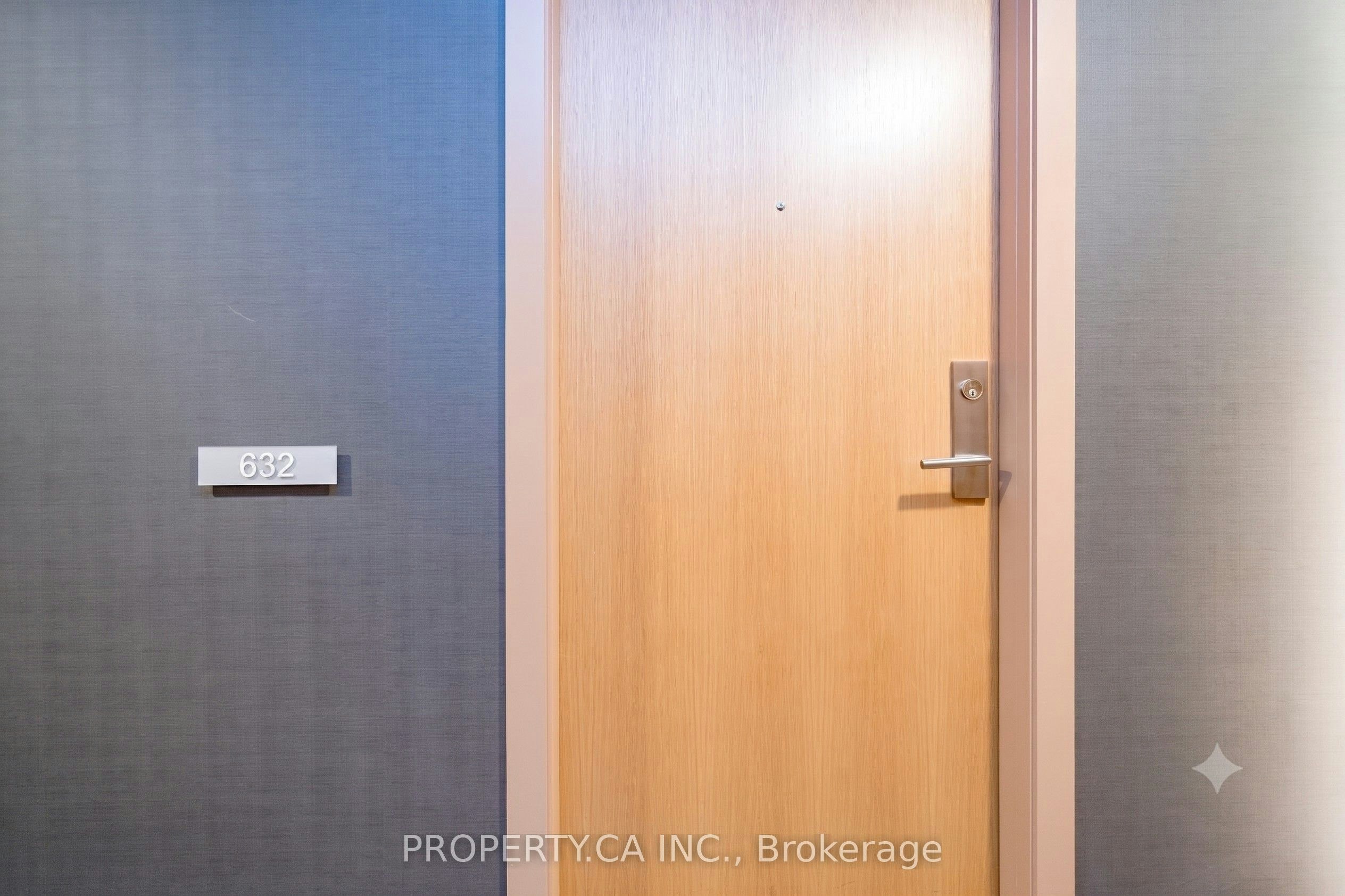 632-629 King Street N, Toronto, ON, M5V 0G9 - 4