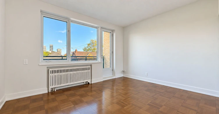 310-990 Avenue Road, Toronto, ON, M5P 2K8 - 4