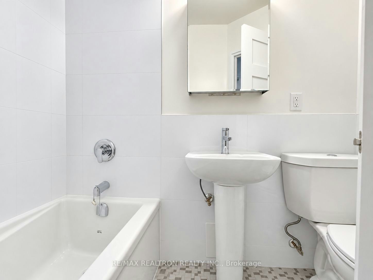 310-990 Avenue Road, Toronto, ON, M5P 2K8 - 12