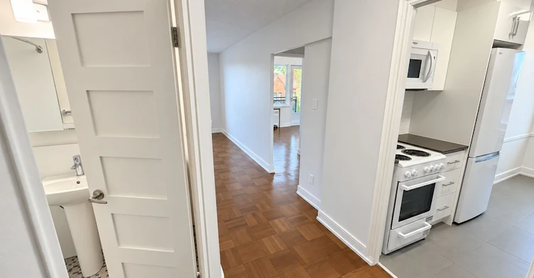 310-990 Avenue Road, Toronto, ON, M5P 2K8 - 7