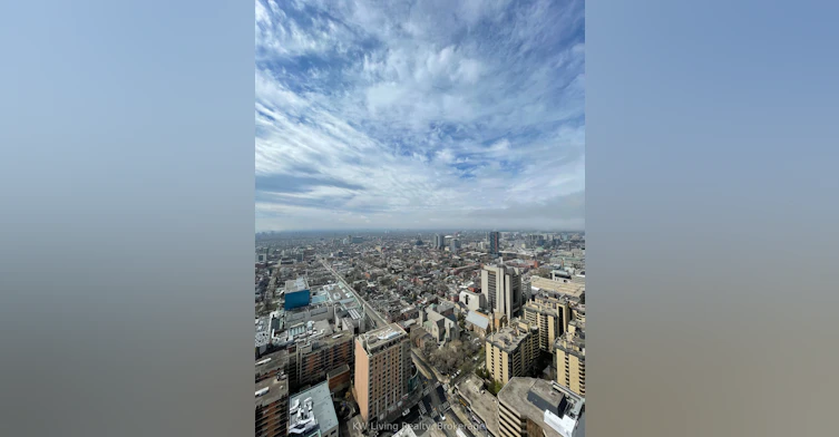 Ph301-426 University Avenue, Toronto, ON, M5G 1S9