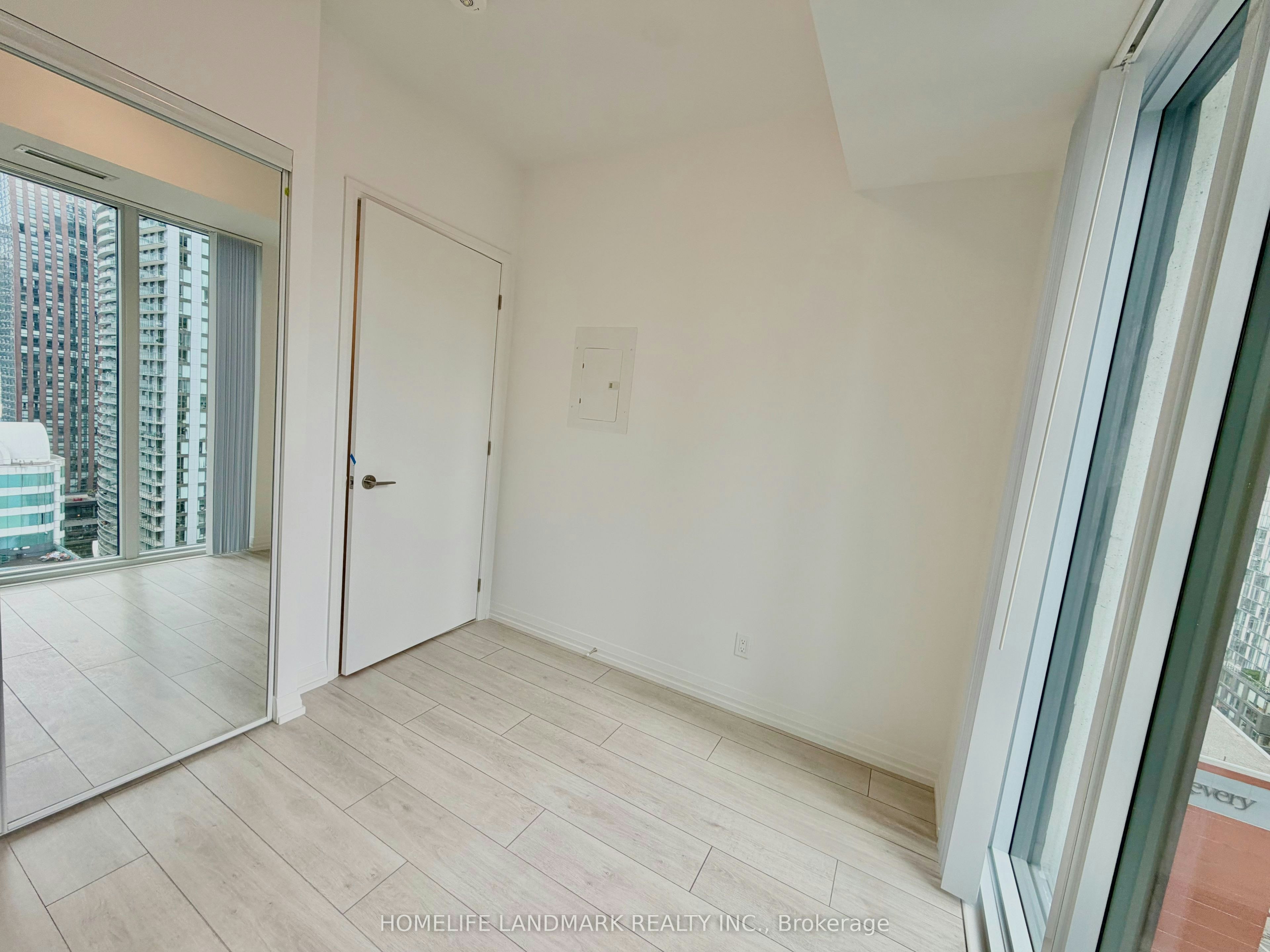 2706-400 King Street W, Toronto, ON, M5V 0X8 - 10