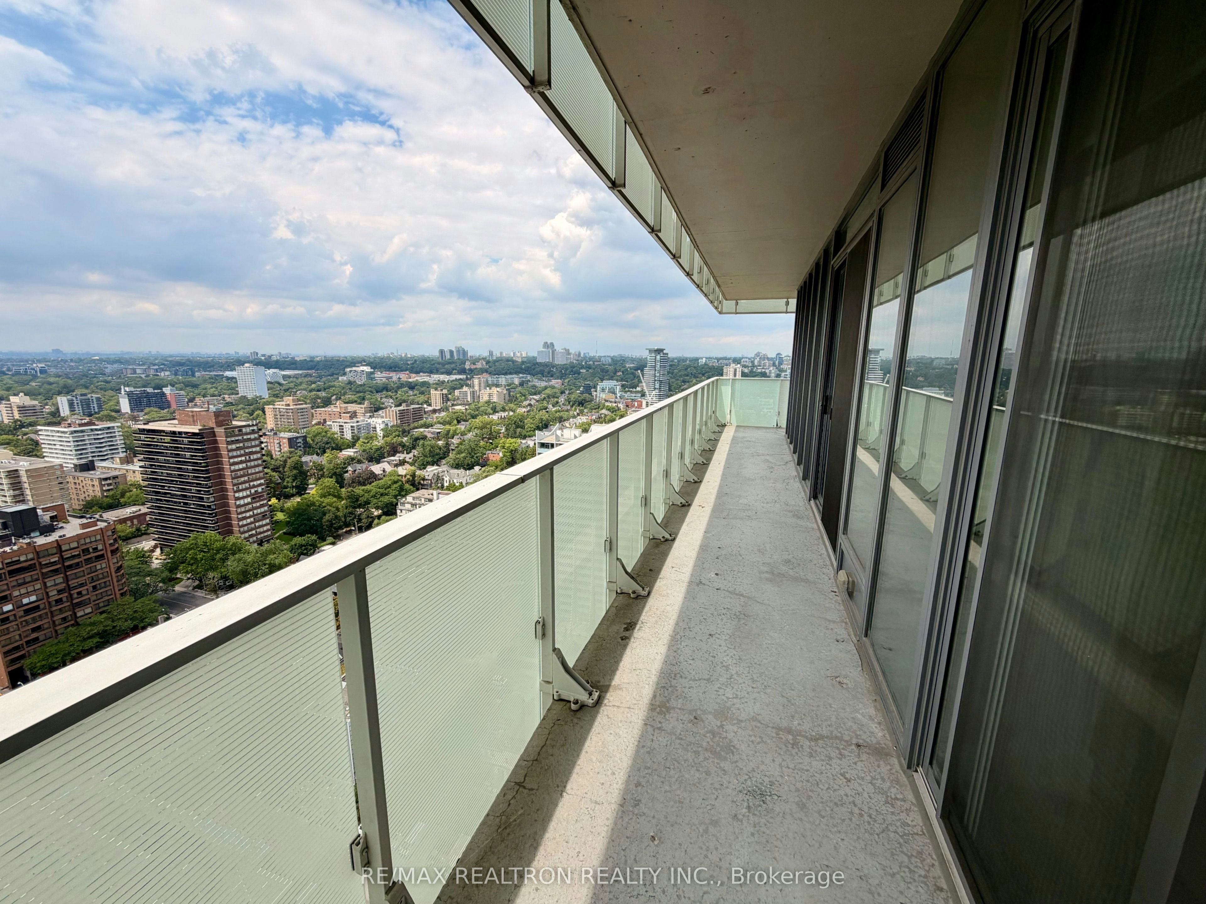 2806-200 Bloor Street W, Toronto, ON, M5S 1T8 - 15