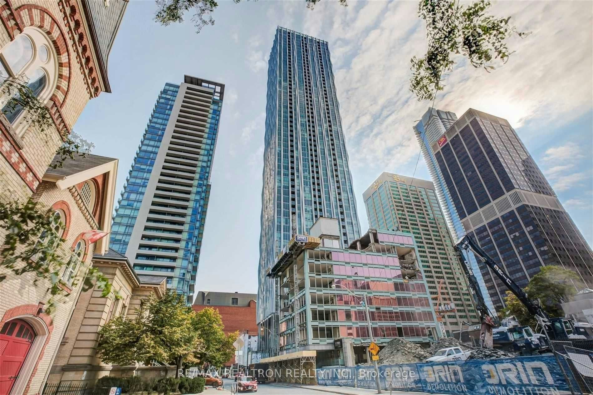 3404-1 Yorkville Avenue, Toronto, ON, M4W 0B1 - 5