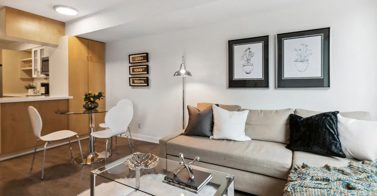 304-600 Fleet Street, Toronto, ON, M5V 1B7 - 20