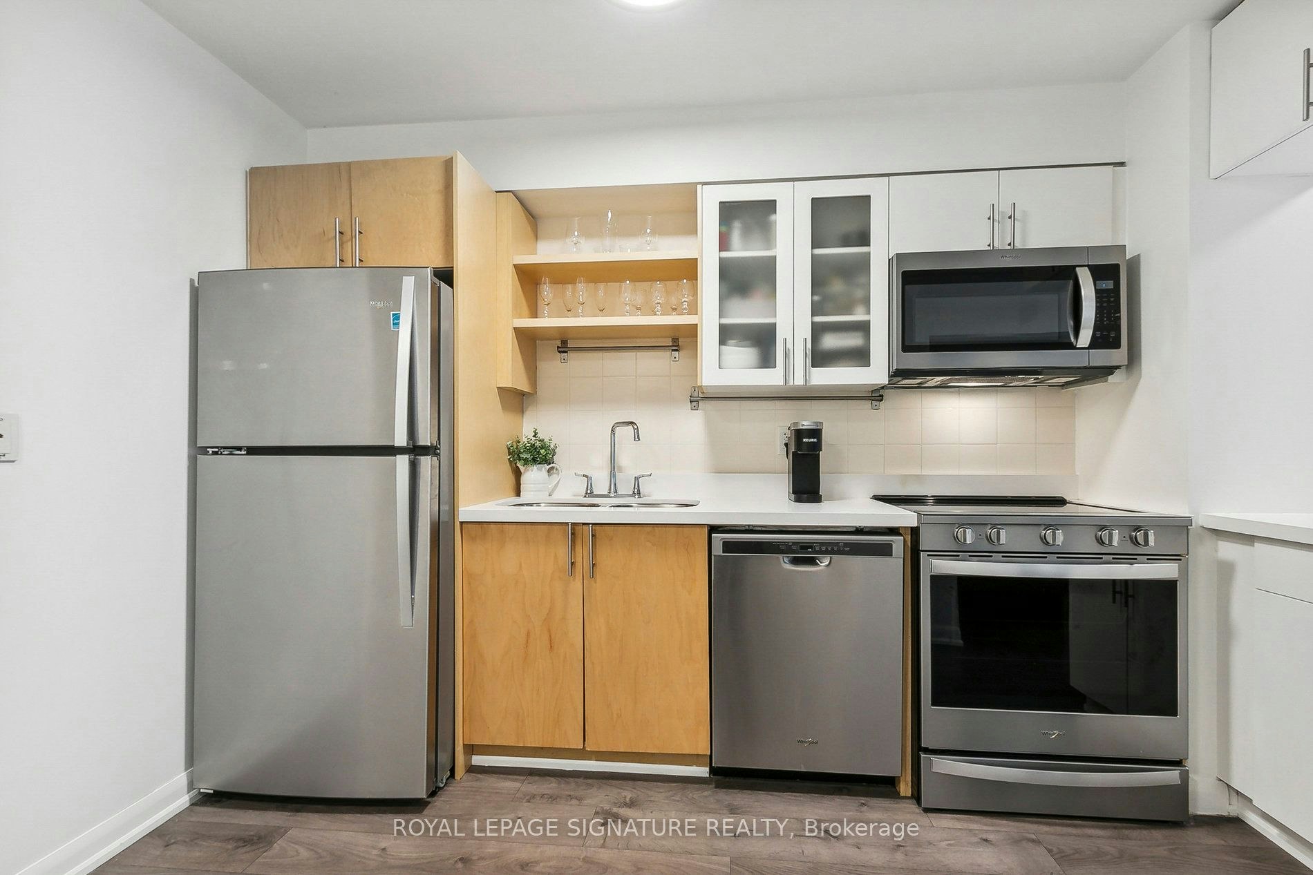 304-600 Fleet Street, Toronto, ON, M5V 1B7 - 9