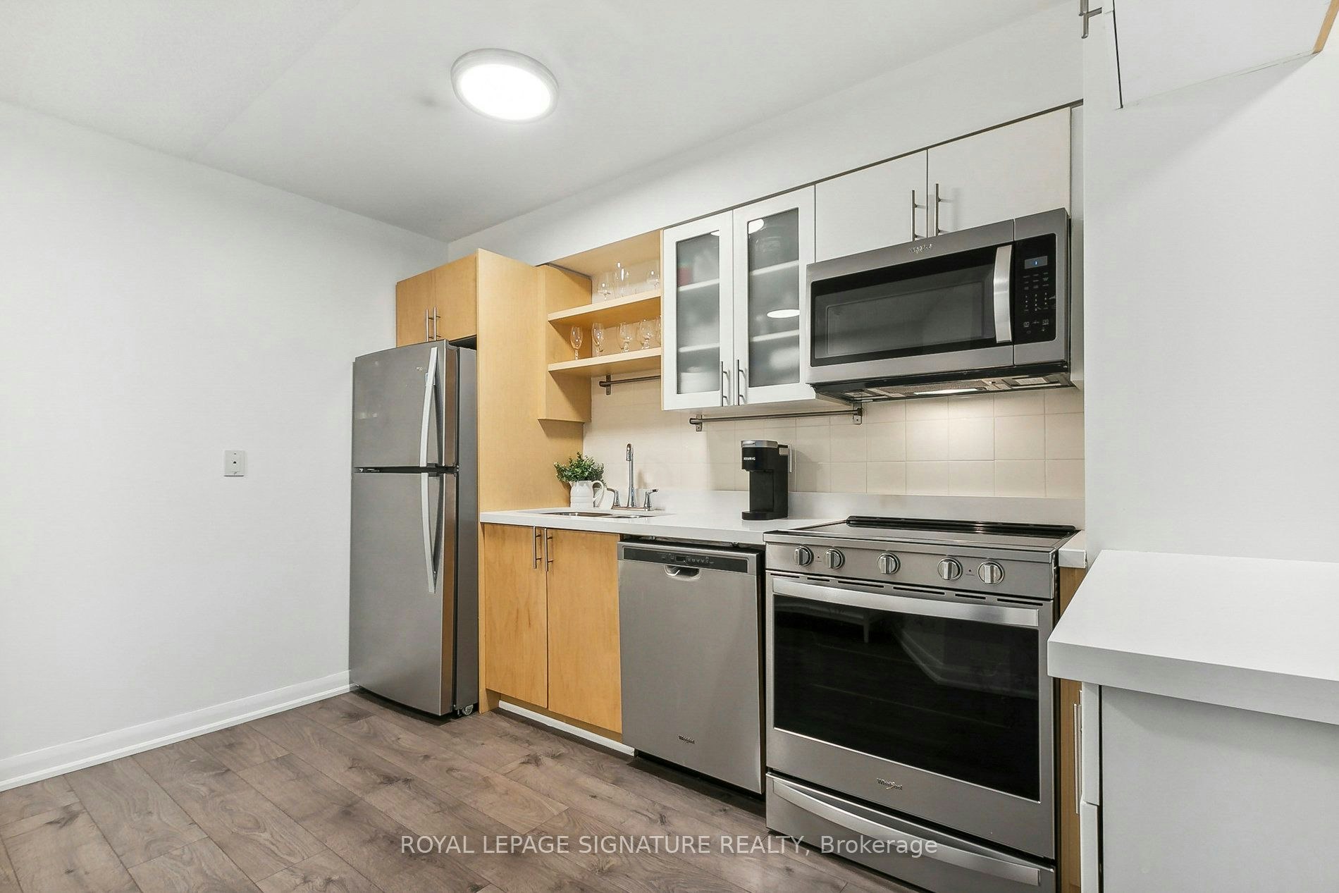 304-600 Fleet Street, Toronto, ON, M5V 1B7 - 10