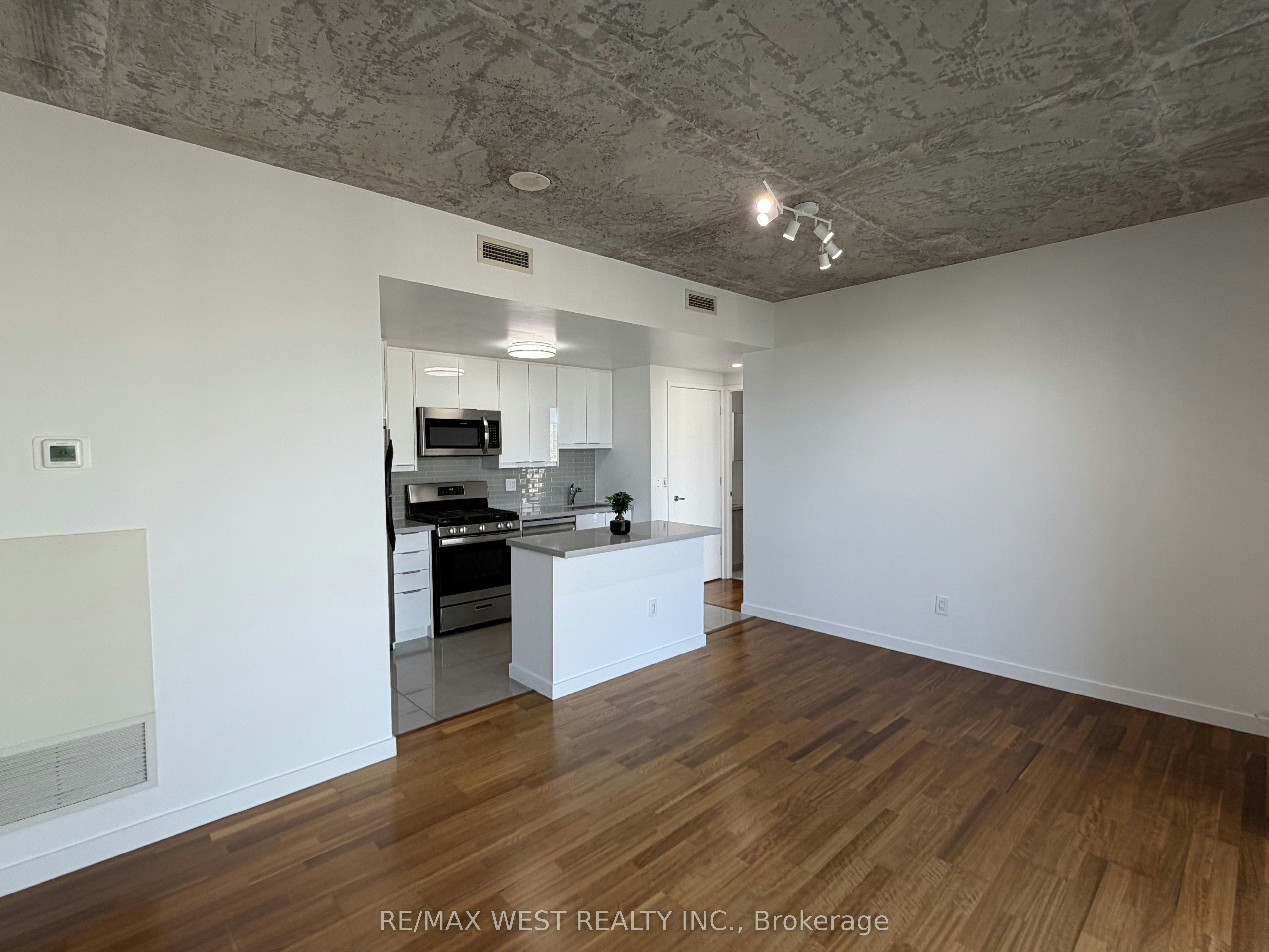 2408-281 Mutual Street, Toronto, ON, M4Y 3C4 - 7