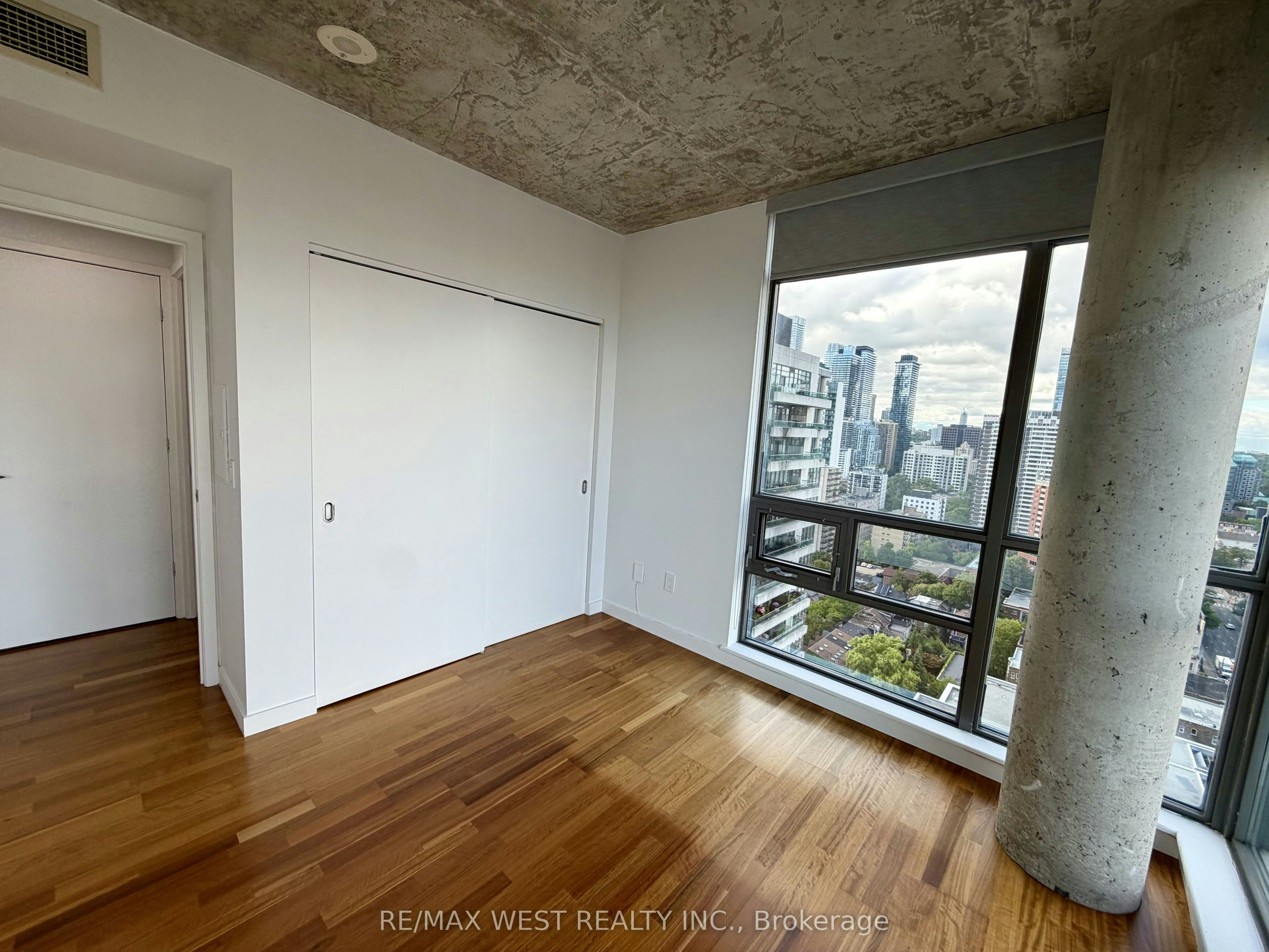 2408-281 Mutual Street, Toronto, ON, M4Y 3C4 - 8
