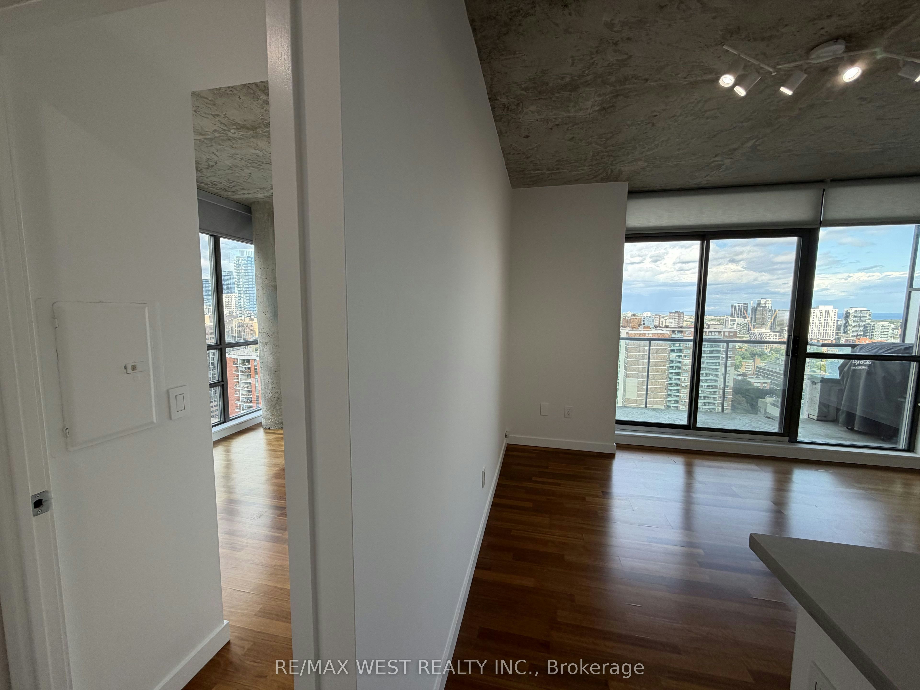 2408-281 Mutual Street, Toronto, ON, M4Y 3C4 - 20