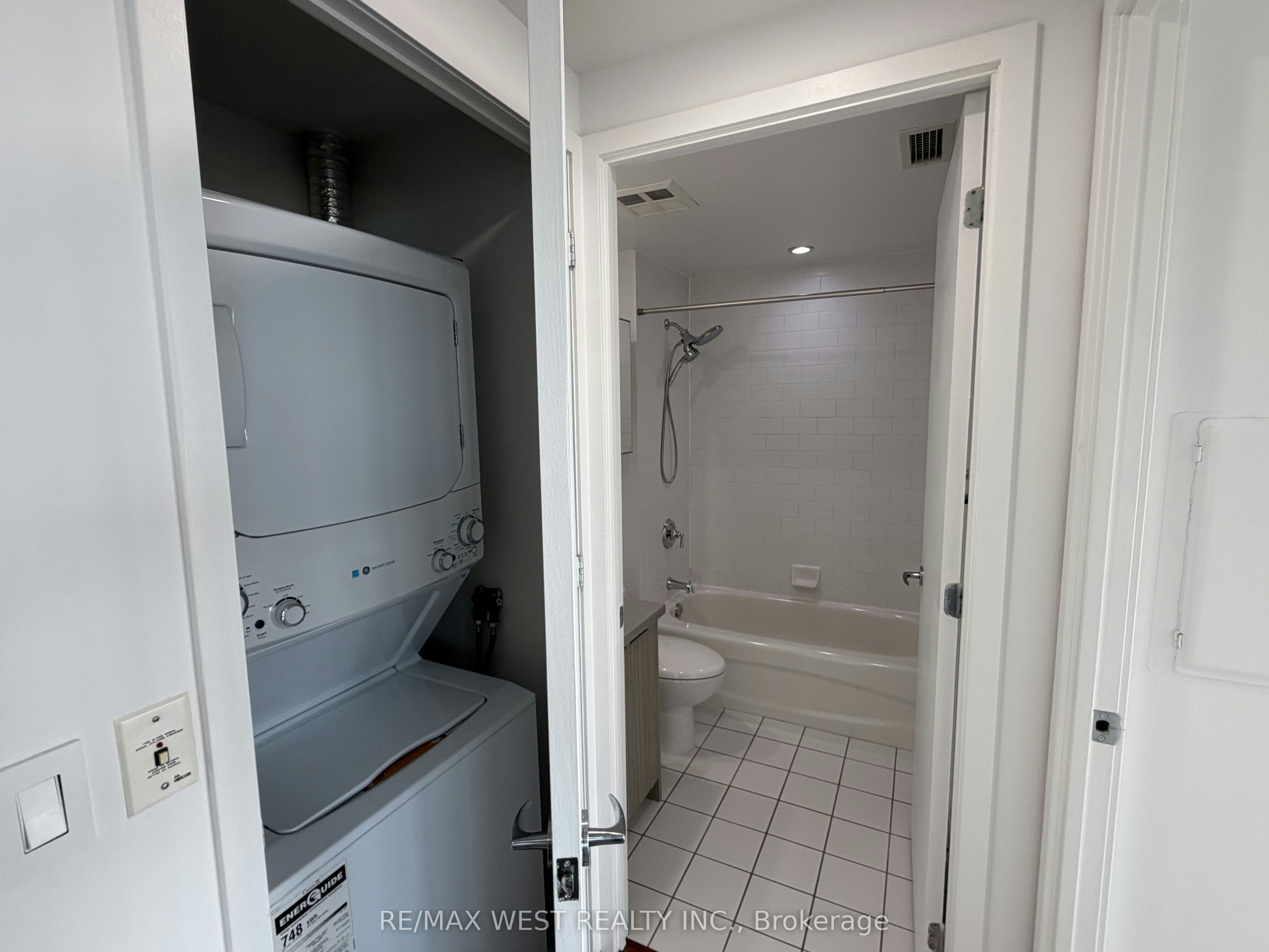 2408-281 Mutual Street, Toronto, ON, M4Y 3C4 - 15